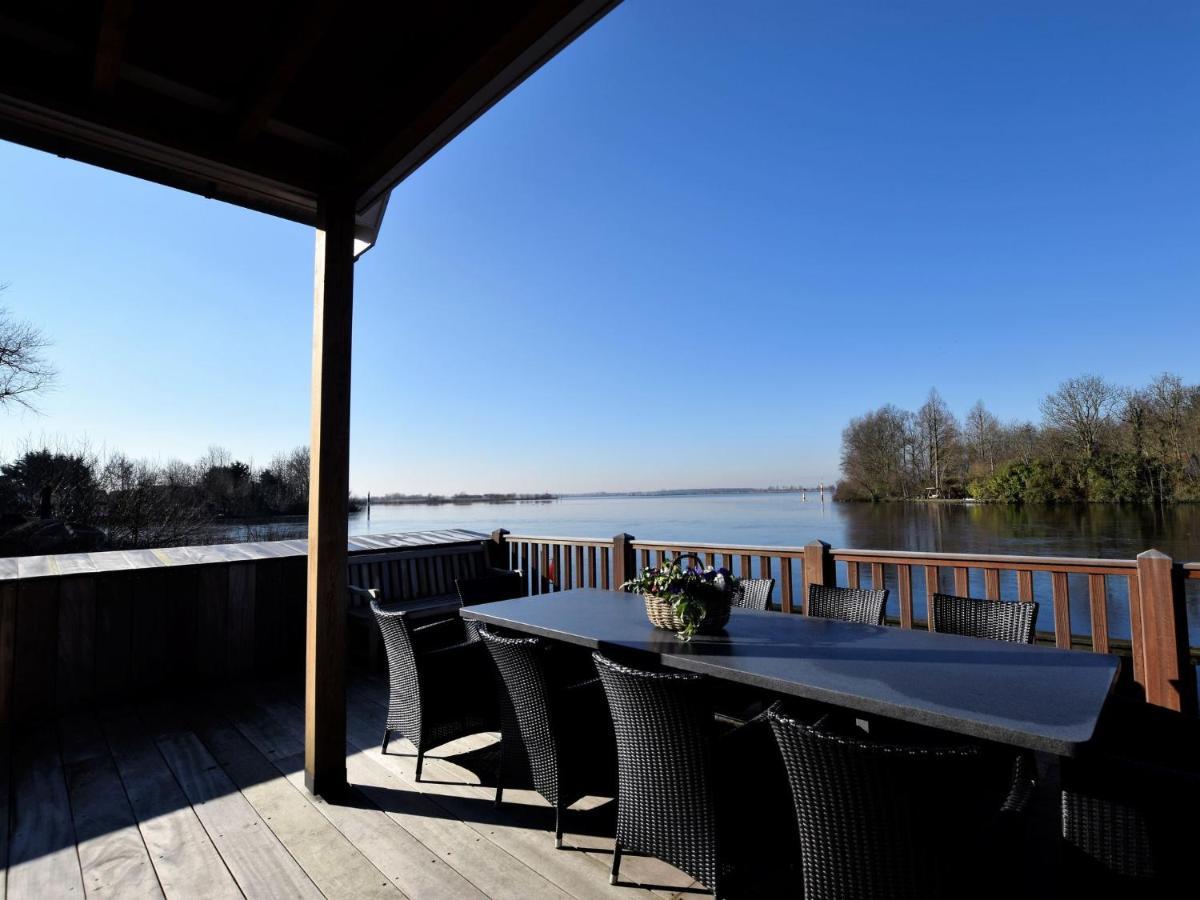 Luxurious Villa With Private Garden In Kaag Eksteriør billede