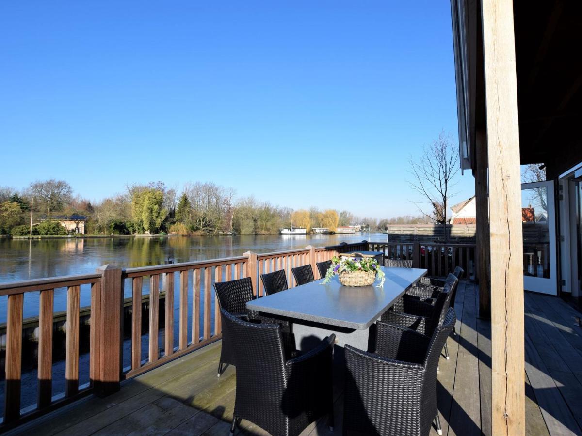 Luxurious Villa With Private Garden In Kaag Eksteriør billede